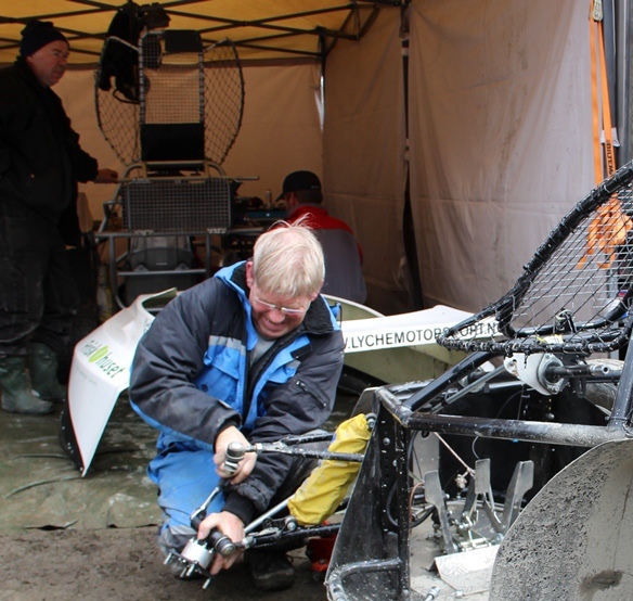 http://wwwcrosskartno.mamutweb.com/Resource/File/0/img_0173.jpg