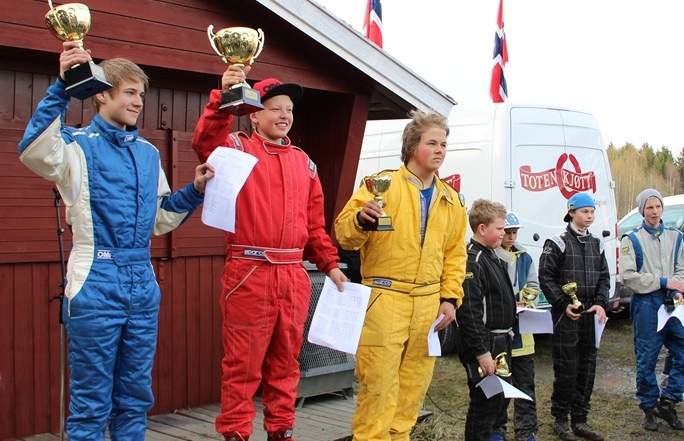 http://wwwcrosskartno.mamutweb.com/Resource/File/0/img_0249.jpg